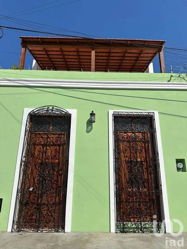 Casa en Venta en Mérida Centro, Mérida, Yucatán | NEX-279352 | iad México | Foto 1 de 20