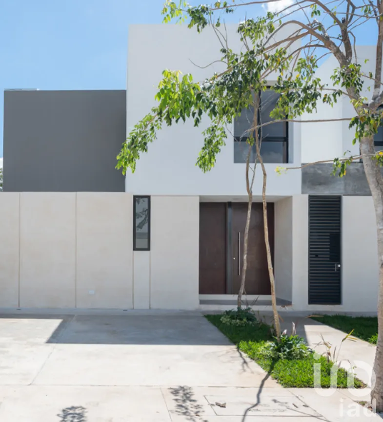 Casa en Venta en Cholul, Mérida, Yucatán | NEX-279365 | iad México | Foto 1 de 6
