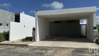 NEX-279396 - Casa en Venta, con 3 recamaras, con 3 baños, con 220 m2 de construcción.