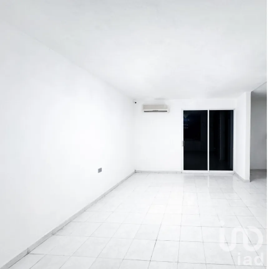 Casa en Venta en Pensiones, Mérida, Yucatán | NEX-279403 | iad México | Foto 3 de 22