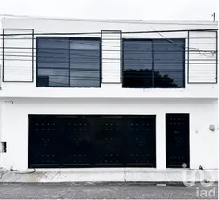 NEX-279403 - Casa en Venta, con 4 recamaras, con 2 baños, con 282.55 m2 de construcción en Pensiones, CP 97219, Yucatán.