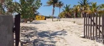 NEX-279407 - Casa en Venta, con 2 recamaras, con 1 baño en Chelem, CP 97336, Yucatán.