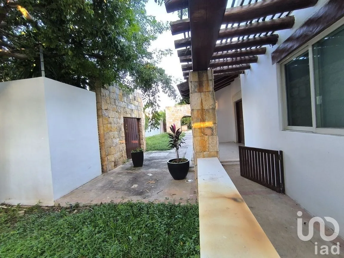 Casa en Venta en Privada San Antonio Cucul, Mérida, Yucatán | NEX-279415 | iad México | Foto 2 de 49