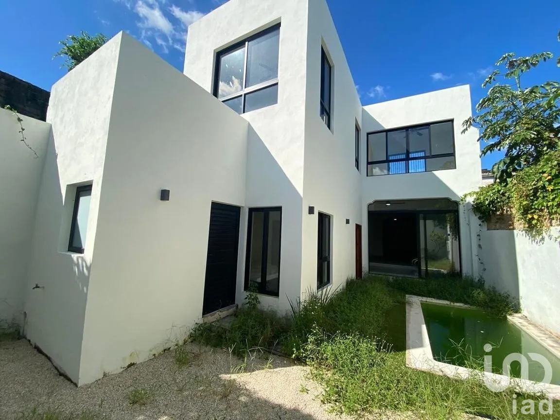 Casa en Renta en Mérida Centro, Mérida, Yucatán | NEX-279419 | iad México | Foto 1 de 20