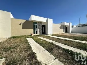 NEX-279423 - Casa en Venta, con 2 recamaras, con 1 baño, con 86 m2 de construcción.