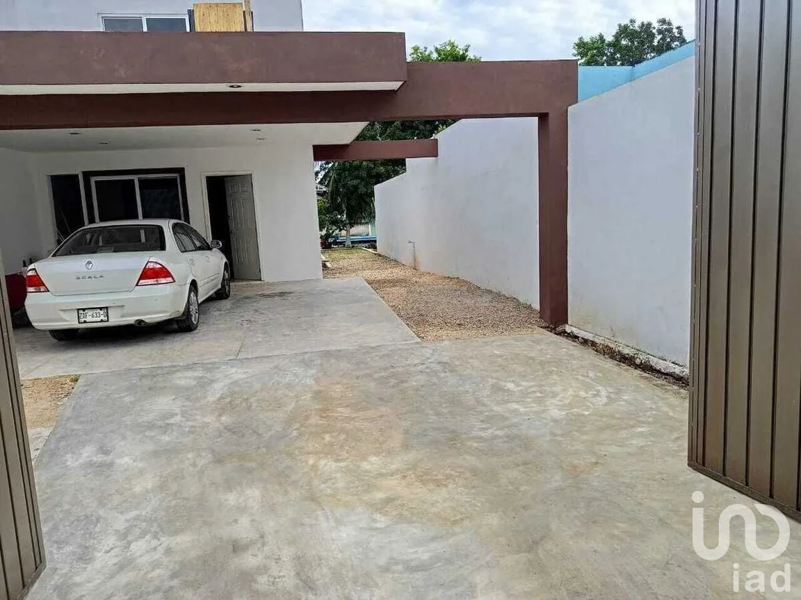 Casa en Venta en Leandro Valle, Mérida, Yucatán | NEX-279426 | iad México | Foto 2 de 23