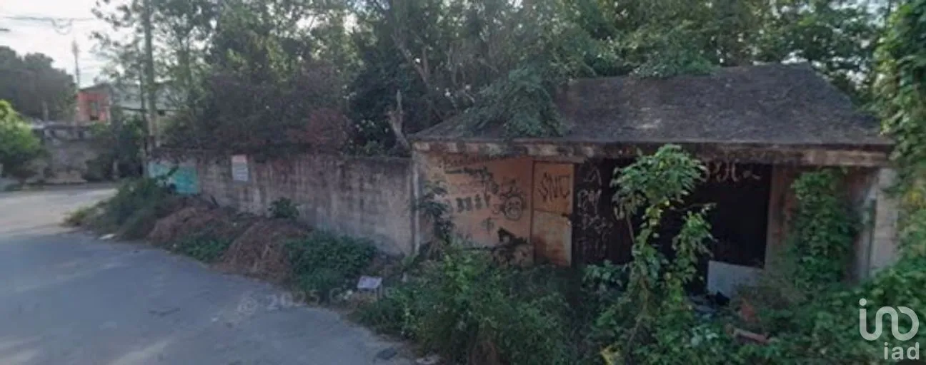 Terreno en Venta en Chichi Suárez, Mérida, Yucatán | NEX-279468 | iad México | Foto 2 de 3