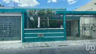 NEX-279532 - Casa en Venta, con 3 recamaras, con 2 baños en Mérida Centro, CP 97000, Yucatán.