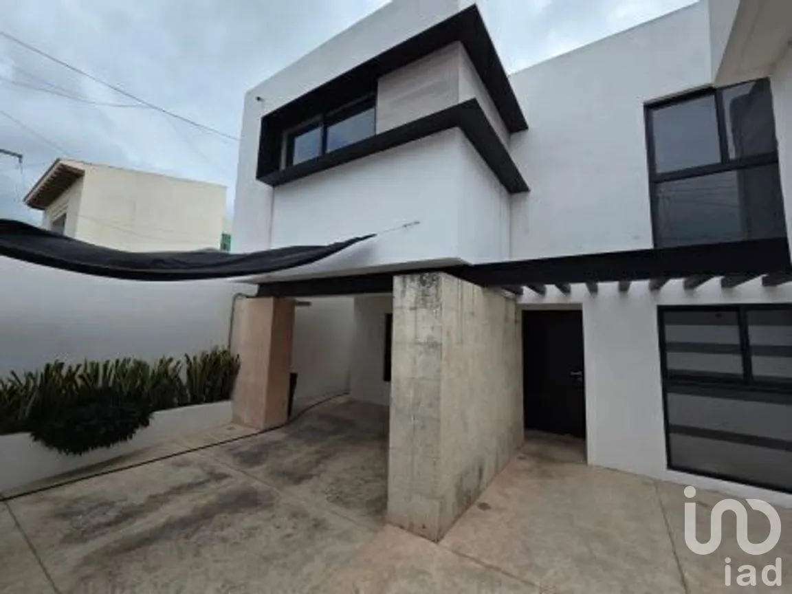 Casa en Venta en Montevideo, Mérida, Yucatán | NEX-279536 | iad México | Foto 2 de 37