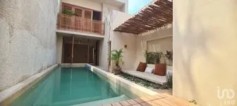 NEX-279545 - Casa en Venta, con 2 recamaras, con 2 baños, con 196.74 m2 de construcción en Mérida Centro, CP 97000, Yucatán.
