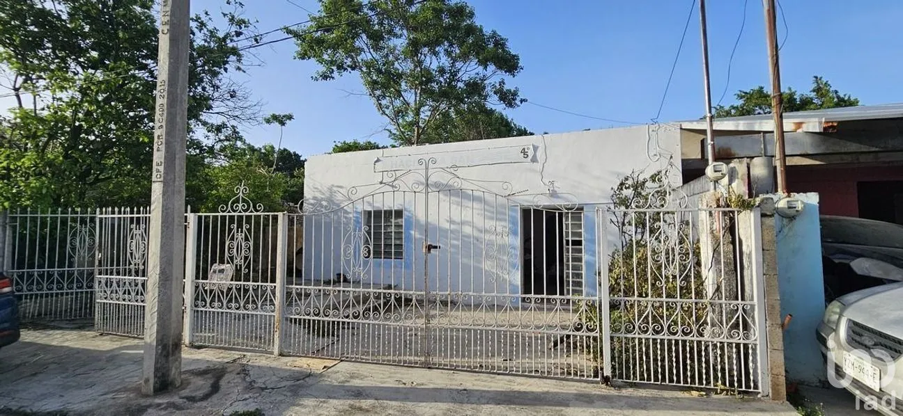 Casa en Venta en Mérida Centro, Mérida, Yucatán | NEX-279572 | iad México | Foto 1 de 11