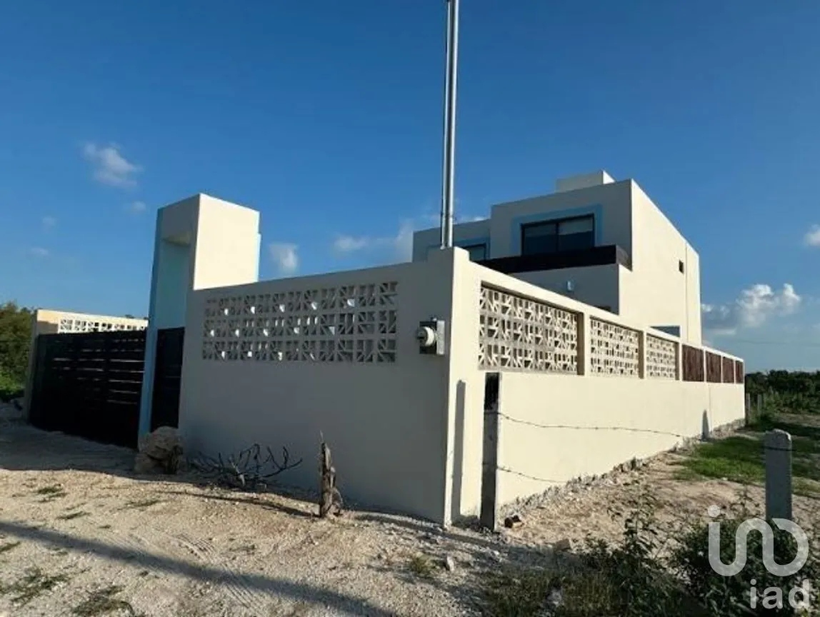 Casa en Venta en Chicxulub Puerto, Progreso, Yucatán | NEX-279641 | iad México | Foto 2 de 23
