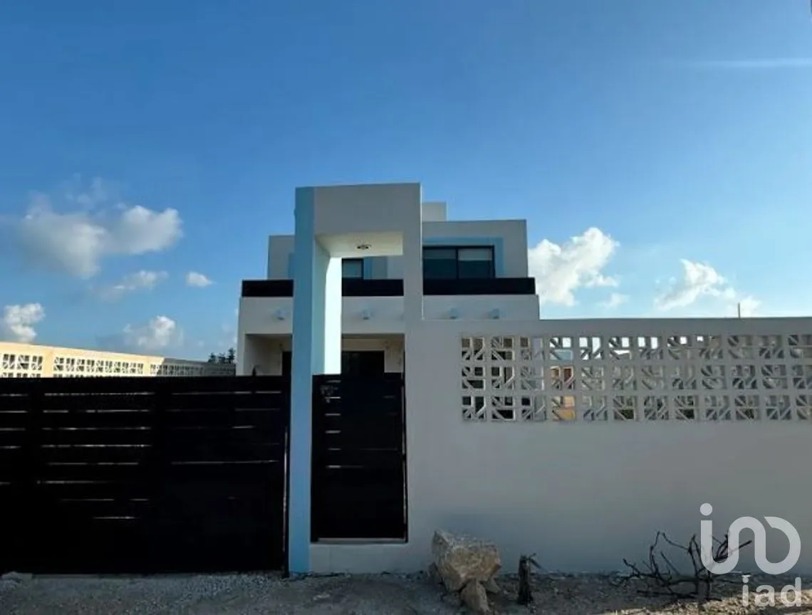 Casa en Venta en Chicxulub Puerto, Progreso, Yucatán | NEX-279641 | iad México | Foto 1 de 23