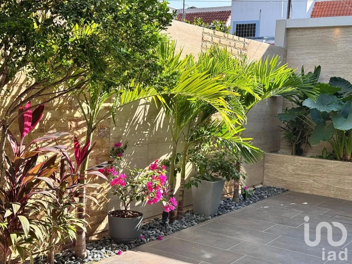 Casa en Venta en Privada Monterreal Plus, Mérida, Yucatán | NEX-279675 | iad México | Foto 2 de 30