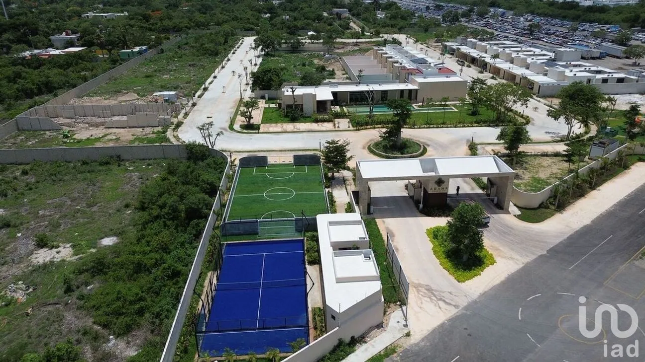 Terreno en Venta en Residencial Xcanatún, Mérida, Yucatán | NEX-279700 | iad México | Foto 3 de 24