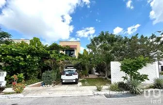 NEX-281909 - Casa en Venta, con 4 recamaras, con 2 baños, con 130.82 m2 de construcción.