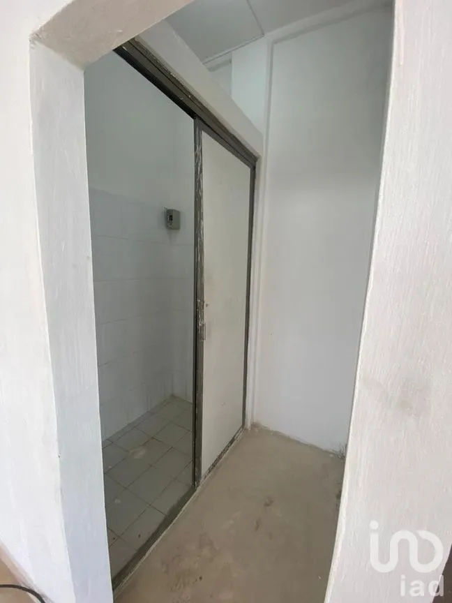 Local en Renta en Roma, Mérida, Yucatán | NEX-285009 | iad México | Foto 1 de 11