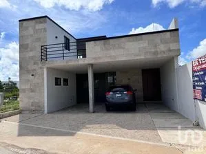 NEX-285026 - Casa en Venta, con 4 recamaras, con 4 baños, con 322 m2 de construcción en San Antonio Hool, CP 97302, Yucatán.