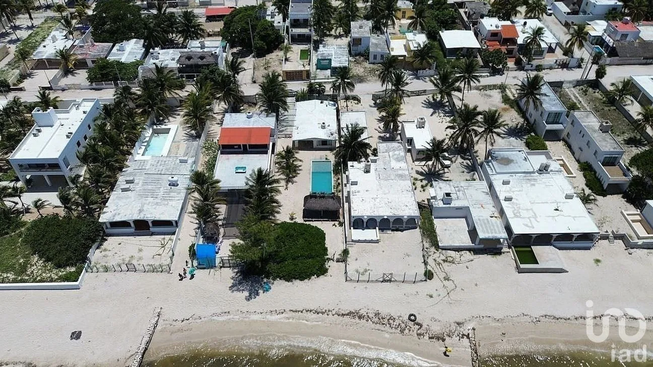 Casa en Venta en Chelem, Progreso, Yucatán | NEX-285033 | iad México | Foto 1 de 14