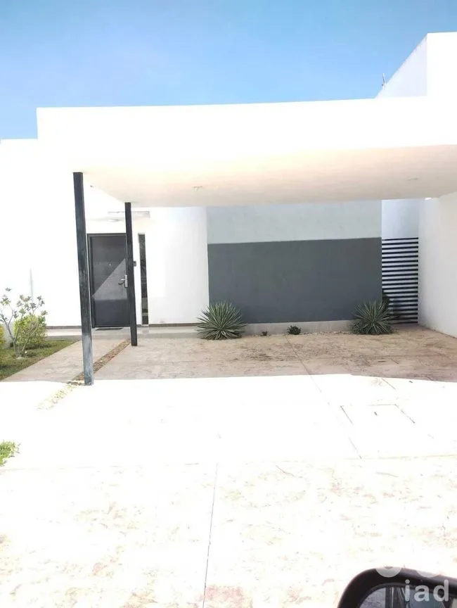 Casa en Venta en Royal del Parque, Mérida, Yucatán | NEX-289054 | iad México | Foto 2 de 10