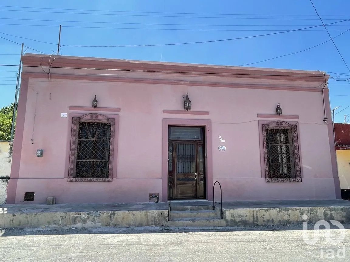 Casa en Venta en Mérida Centro, Mérida, Yucatán | NEX-289096 | iad México | Foto 1 de 26