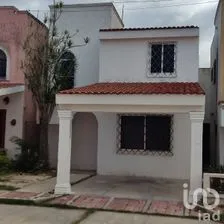NEX-289102 - Casa en Venta, con 3 recamaras, con 2 baños en San Antonio Cucul, CP 97116, Yucatán.