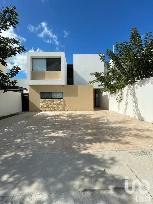 Casa en Venta en Cholul, Mérida, Yucatán | NEX-289130 | iad México | Foto 1 de 26