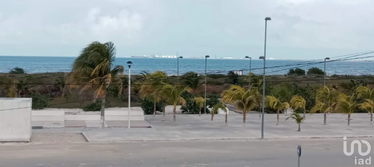 Casa en Venta en Progreso de Castro Centro, Progreso, Yucatán | NEX-289133 | iad México | Foto 2 de 21