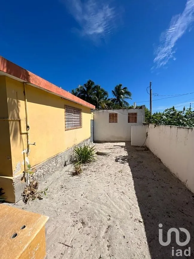Casa en Venta en Chelem, Progreso, Yucatán | NEX-289169 | iad México | Foto 1 de 24