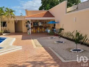 NEX-289204 - Casa en Venta, con 4 recamaras, con 6 baños, con 424.39 m2 de construcción en Chuburna de Hidalgo, CP 97208, Yucatán.