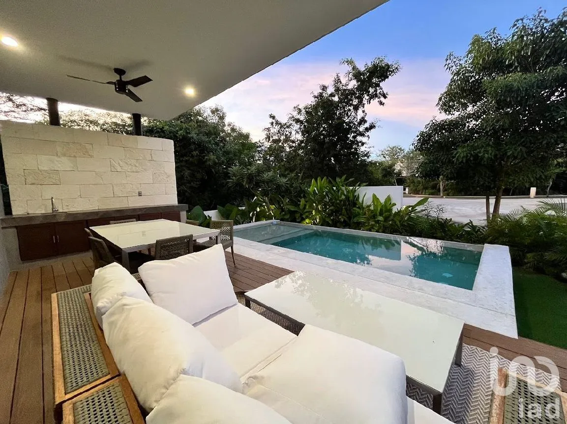 Casa en Venta en Yucatán Country Club, Mérida, Yucatán | NEX-289246 | iad México | Foto 2 de 5