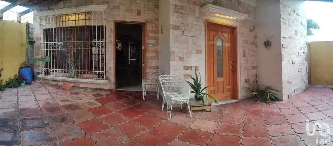 Casa en Venta en Miguel Alemán, Mérida, Yucatán | NEX-289265 | iad México | Foto 2 de 21