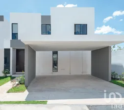 NEX-289274 - Casa en Venta, con 4 recamaras, con 4 baños, con 214 m2 de construcción.