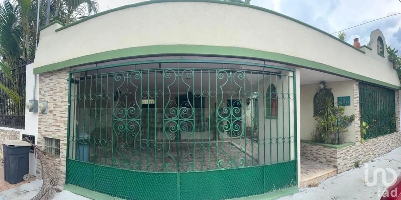 Casa en Venta en Monte Alban, Mérida, Yucatán | NEX-289337 | iad México | Foto 1 de 16