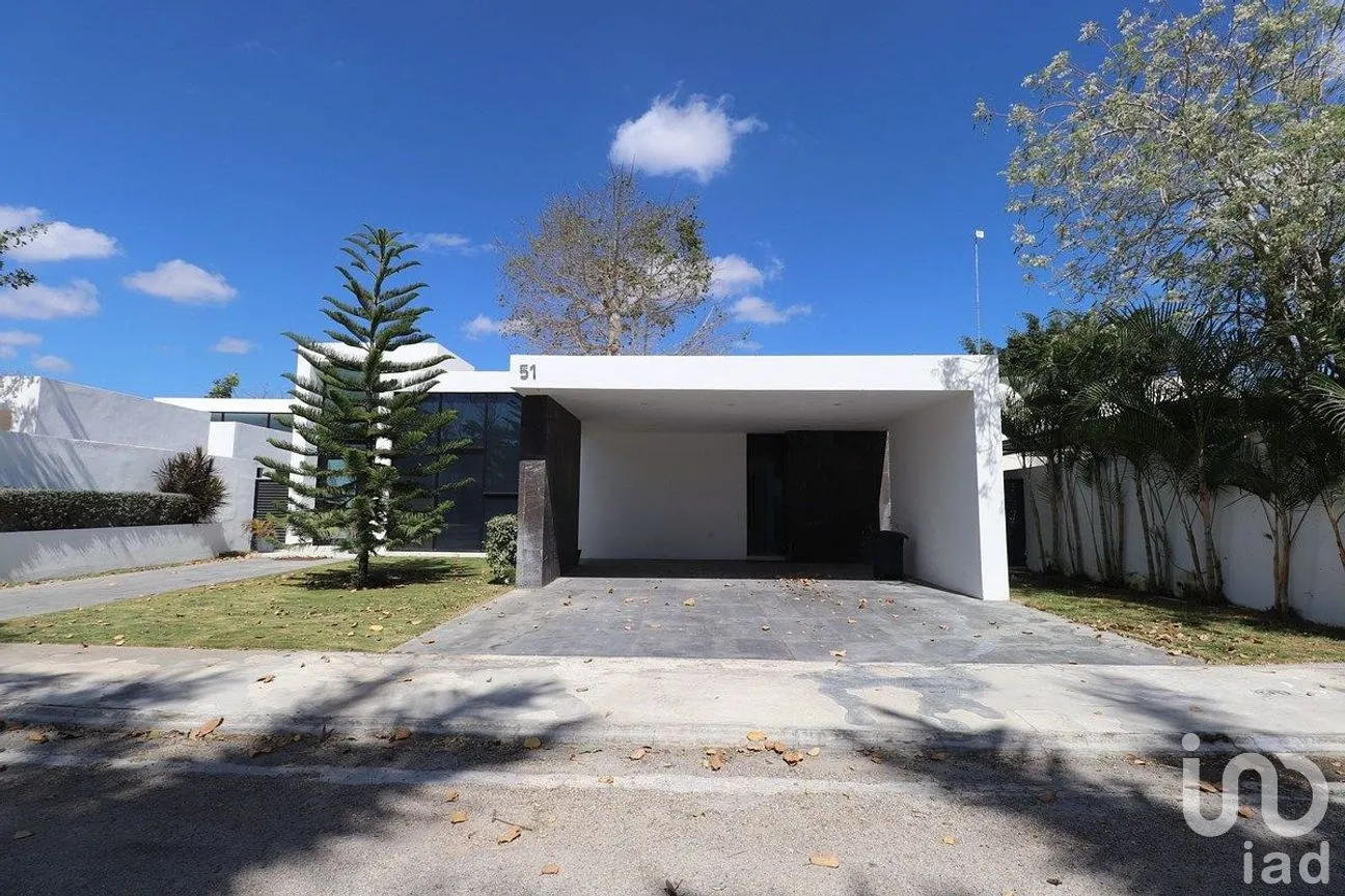 Casa en Venta en La Rejoyada, Mérida, Yucatán | NEX-291512 | iad México | Foto 1 de 36
