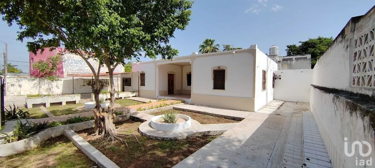 Casa en Venta en Paseo de Montejo, Mérida, Yucatán | NEX-293117 | iad México | Foto 1 de 32