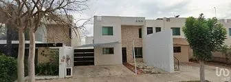 NEX-294056 - Casa en Venta, con 3 recamaras, con 4 baños, con 160 m2 de construcción en Las Américas, CP 97302, Yucatán.