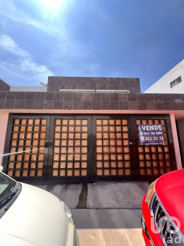 Casa en Venta en Lomas del Tecnológico, San Luis Potosí, San Luis Potosí | NEX-228277 | iad México | Foto 2 de 15