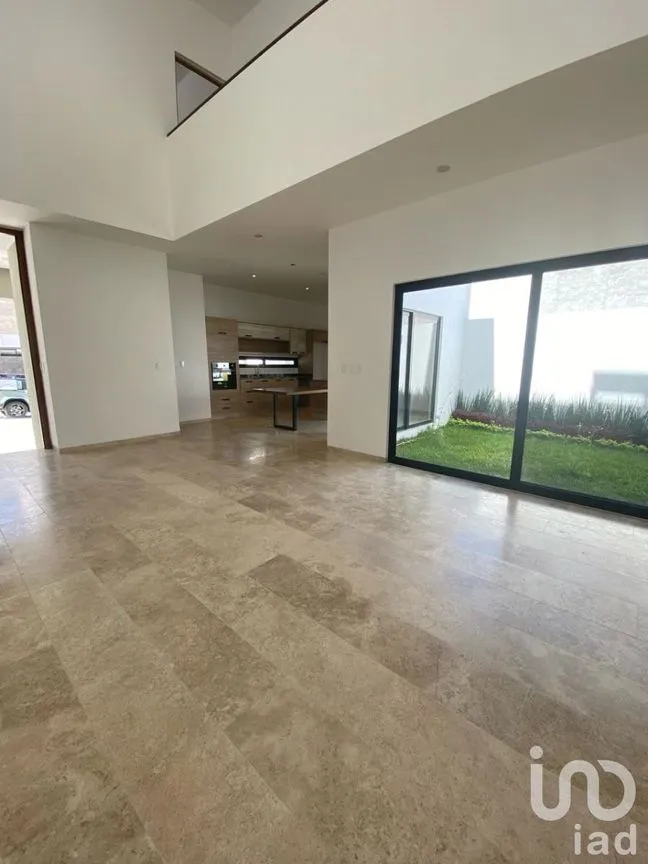 Casa en Venta en Desarrollo del Pedregal, San Luis Potosí, San Luis Potosí | NEX-228363 | iad México | Foto 3 de 14