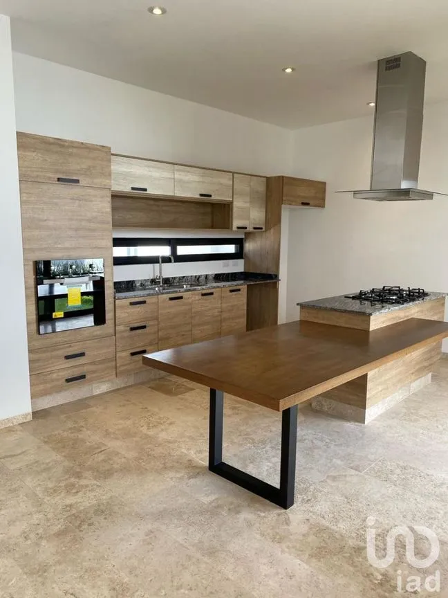Casa en Venta en Desarrollo del Pedregal, San Luis Potosí, San Luis Potosí | NEX-228363 | iad México | Foto 1 de 14