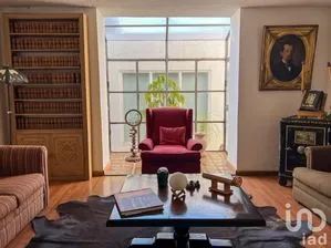 NEX-228448 - Casa en Venta, con 4 recamaras, con 3 baños, con 304 m2 de construcción en Fuentes del Bosque, CP 78200, San Luis Potosí.