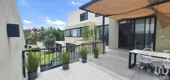 NEX-271587 - Casa en Venta, con 4 recamaras, con 4 baños, con 530 m2 de construcción en Club de Golf la Loma, CP 78215, San Luis Potosí.