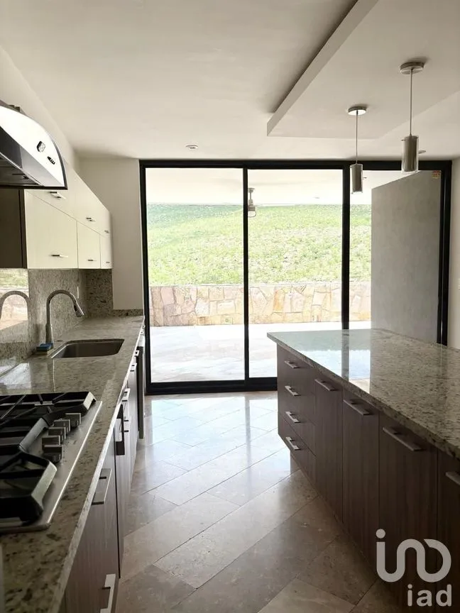 Casa en Venta en Club de Golf la Loma, San Luis Potosí, San Luis Potosí | NEX-271856 | iad México | Foto 2 de 9