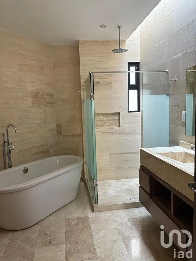 Casa en Venta en Club de Golf la Loma, San Luis Potosí, San Luis Potosí | NEX-271856 | iad México | Foto 7 de 9