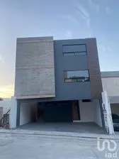 NEX-272524 - Departamento en Renta, con 3 recamaras, con 2 baños en Capulines, CP 78413, San Luis Potosí.