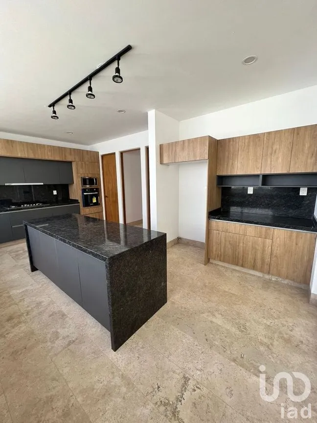 Casa en Venta en Club de Golf la Loma, San Luis Potosí, San Luis Potosí | NEX-284691 | iad México | Foto 3 de 25