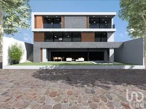 NEX-295348 - Casa en Venta, con 4 recamaras, con 5 baños, con 655 m2 de construcción.