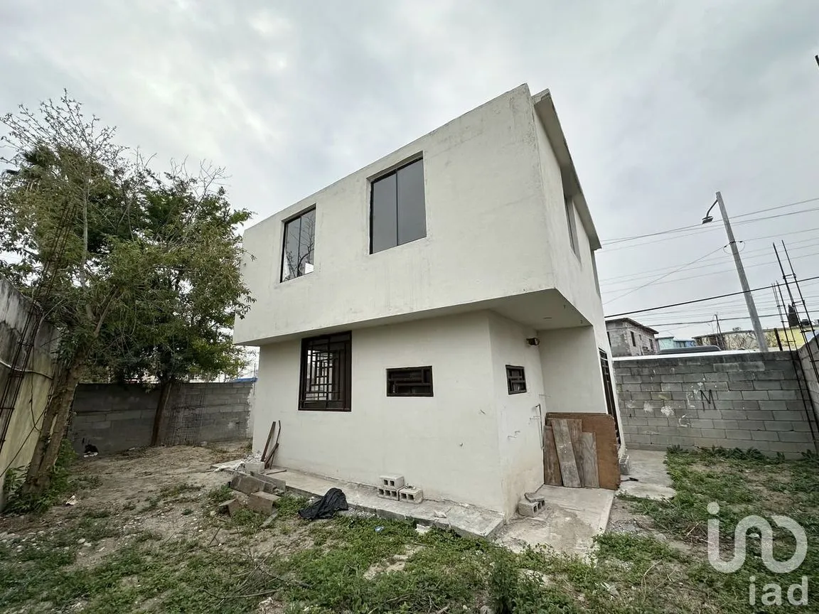 Casa en Venta en Fresnos I, Apodaca, Nuevo León | NEX-227161 | iad México | Foto 5 de 17