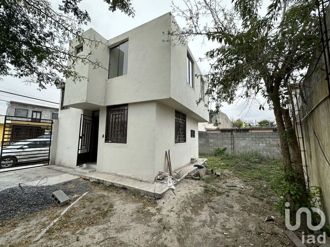 Casa en Venta en Fresnos I, Apodaca, Nuevo León | NEX-227161 | iad México | Foto 6 de 17
