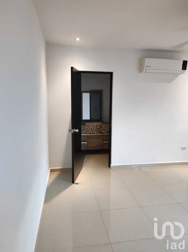 Casa en Venta en Cumbres Santa Clara, Monterrey, Nuevo León | NEX-227177 | iad México | Foto 23 de 34